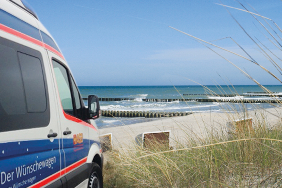 Der Wünschewagen am Meer